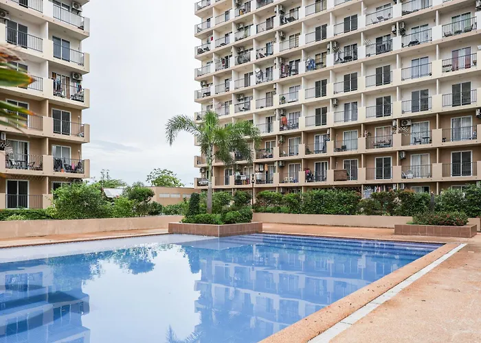 Saekyung With Balcony And Pool Near Mactan Airport 3*