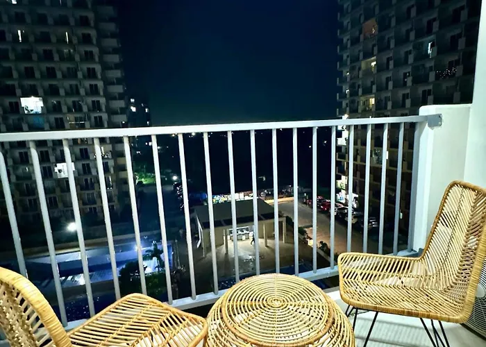 Saekyung With Balcony And Pool Near Mactan Airport 3*